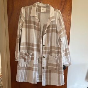 Active USA Plaid Tan and Cream Coat